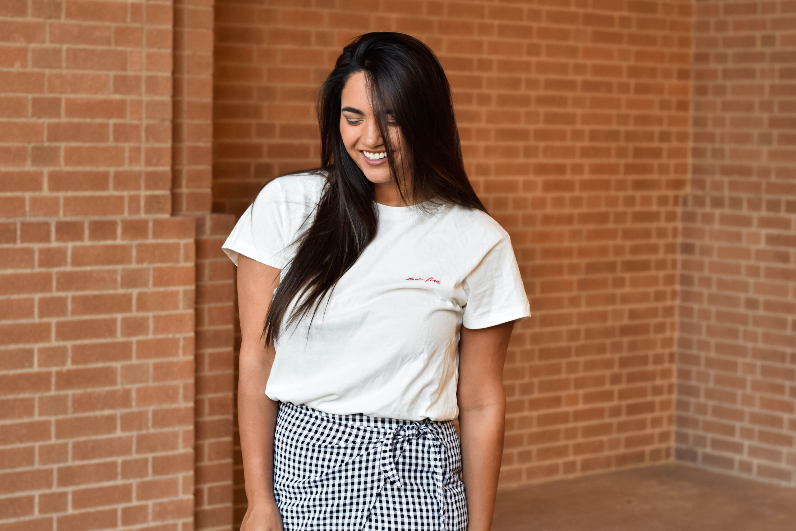 Gingham skirt shop white top